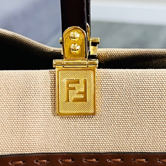 Fendi Sunshine Shopper Tote in Medium Canvas - Picture 5 of 16
